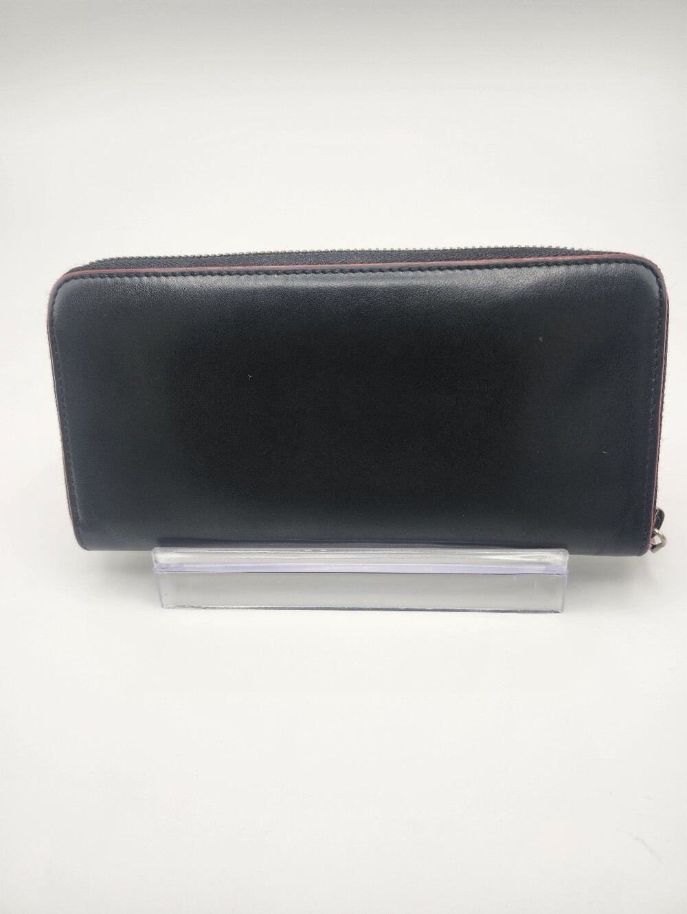 Authentic Preloved Christian Louboutin Black Leather Zip Wallet & Lipstk Bundle - Picture 2 of 16